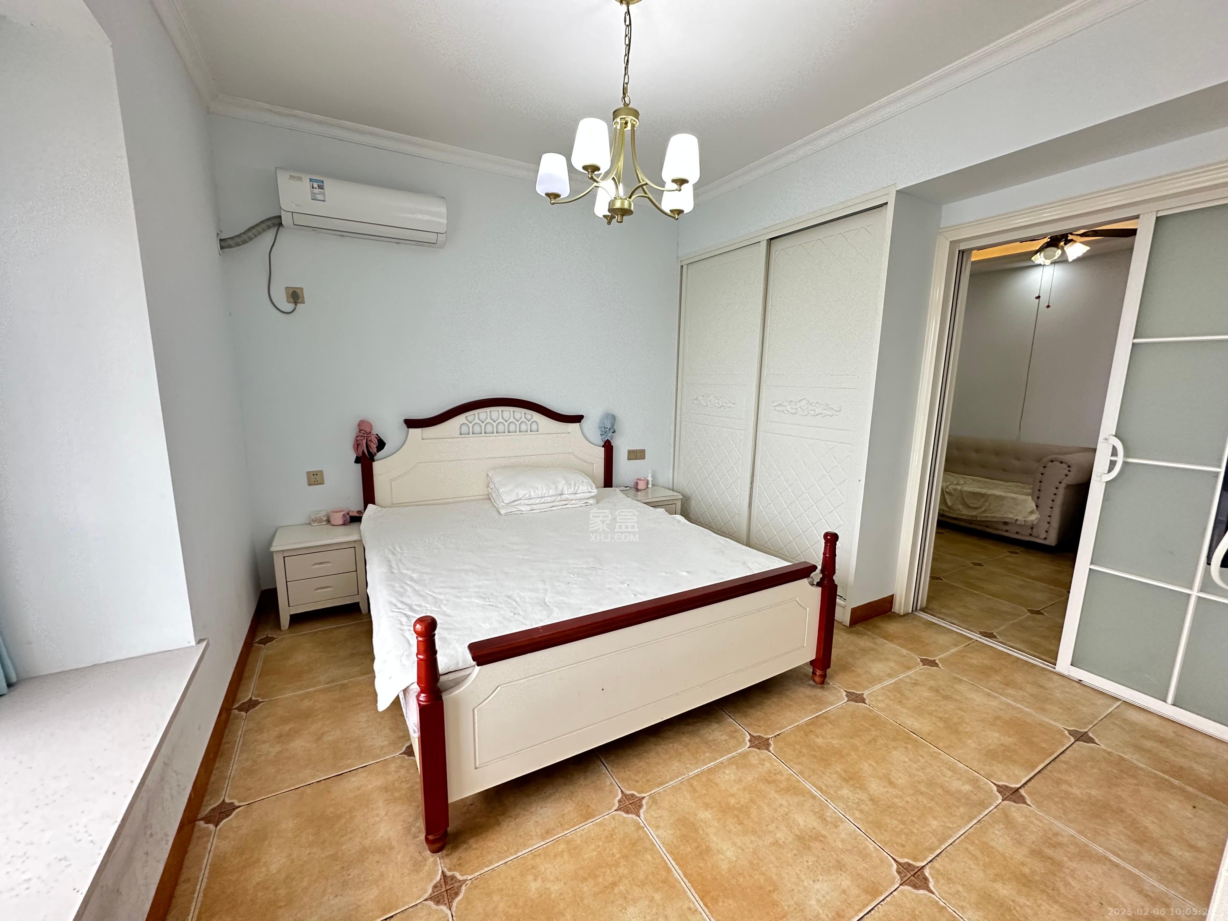 芙蓉铭都  1室1厅1卫    25.0万 芙蓉铭都  1室1厅1卫    25.0万客厅