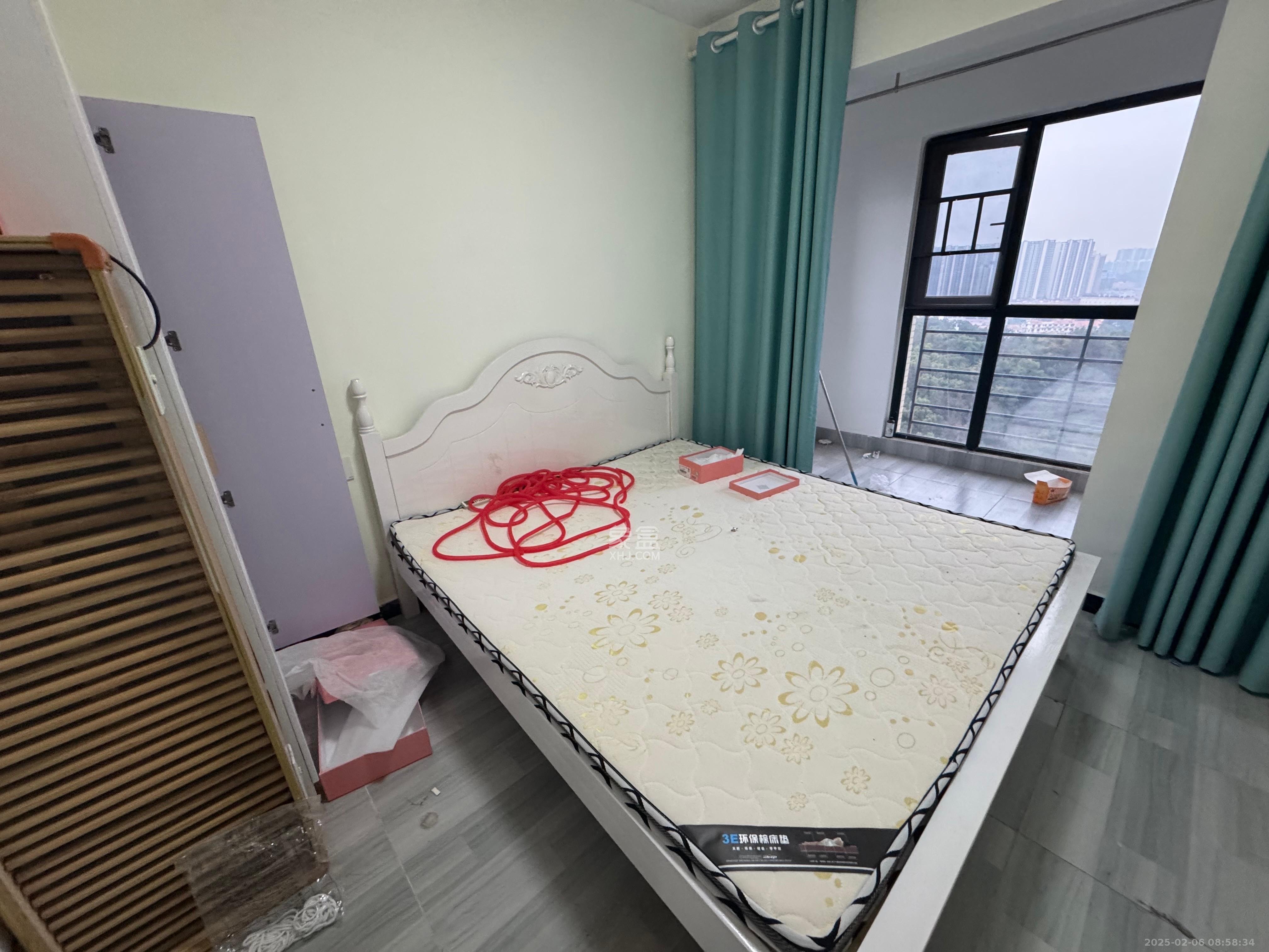 湘江锦绣  2室2厅1卫    2300.0元/月 湘江锦绣  2室2厅1卫    2300.0元/月室内图