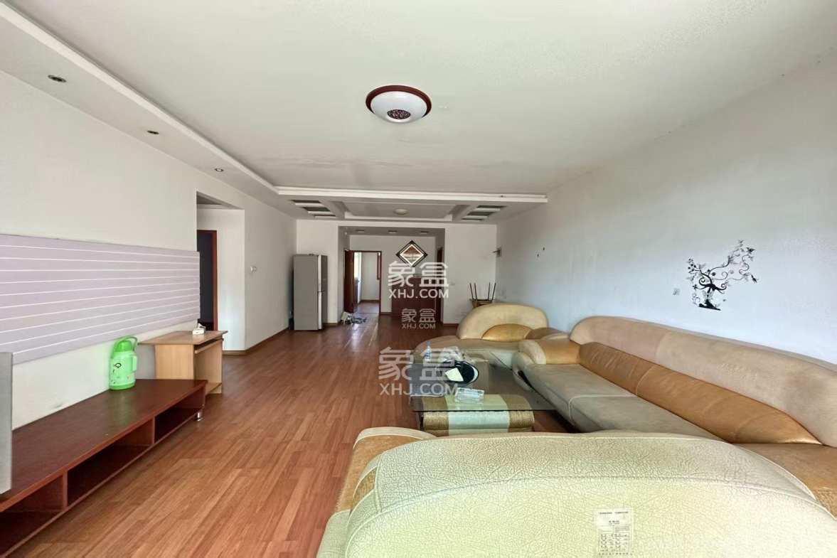 天剑路扫把塘检察院宿舍  3室2厅2卫    1700.0元/月 天剑路扫把塘检察院宿舍  3室2厅2卫    1700.0元/月室内图