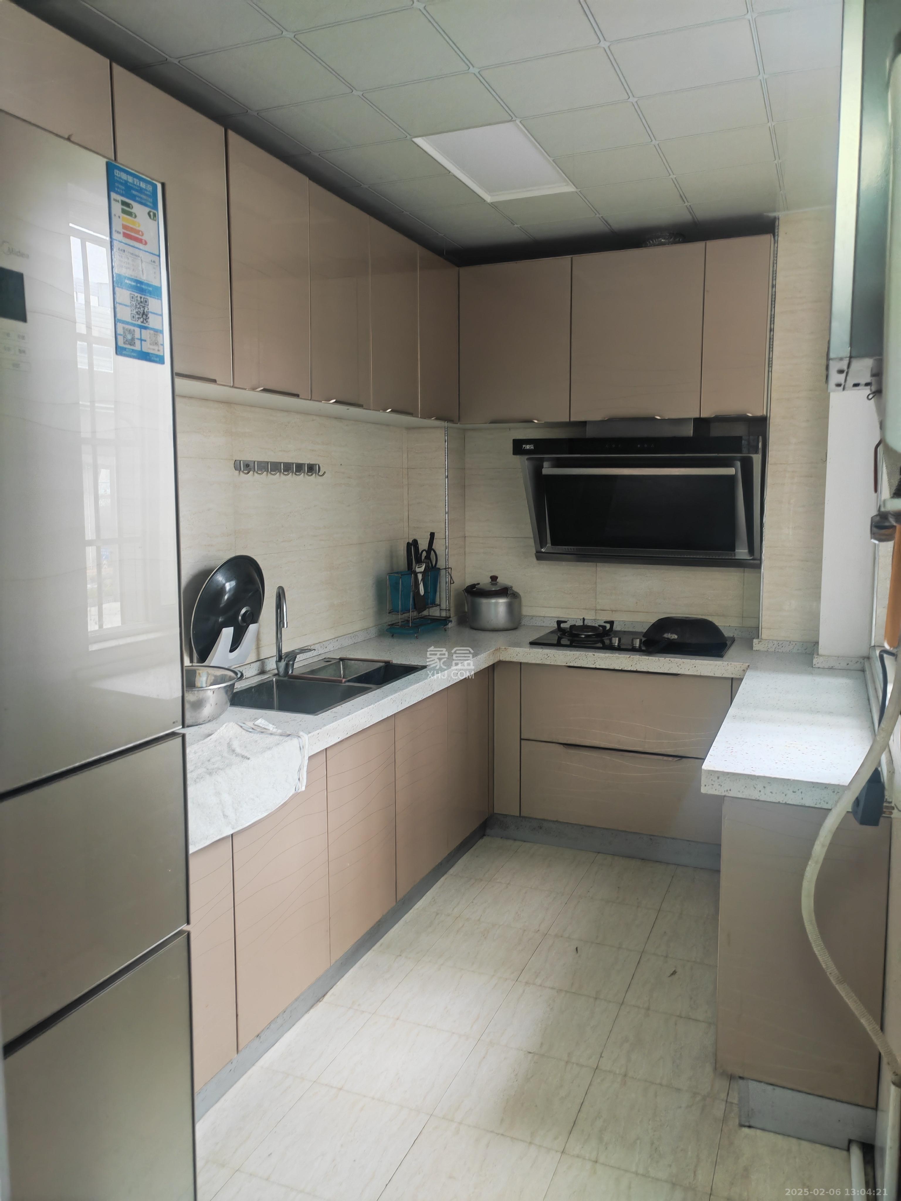 月湖兰庭 3室2厅2卫 3300.0元/月 月湖兰庭 3室2厅2卫 3300.0元/月室内图