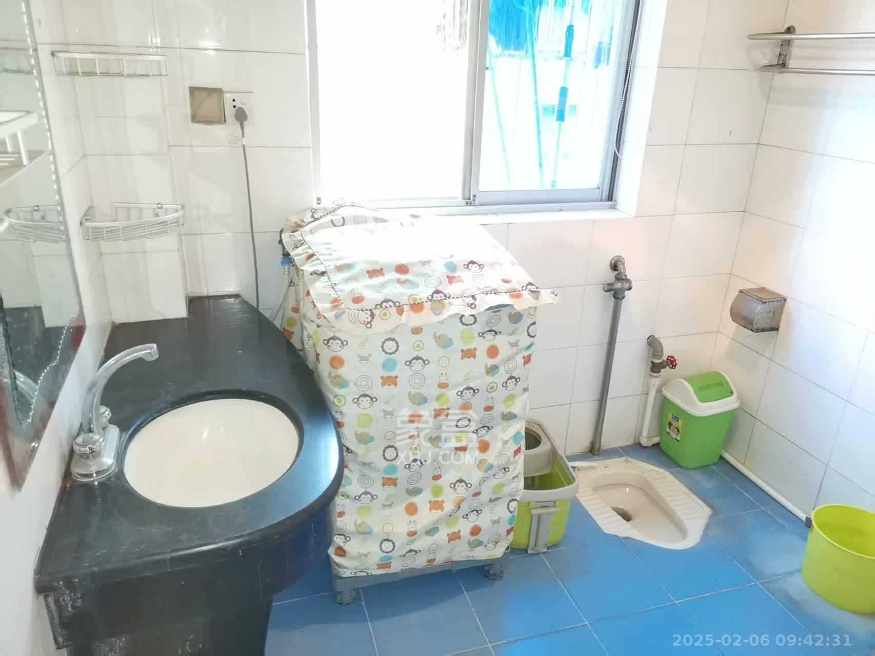 翡翠林居 2室2厅1卫 1680.0元/月 翡翠林居 2室2厅1卫 1680.0元/月室内图