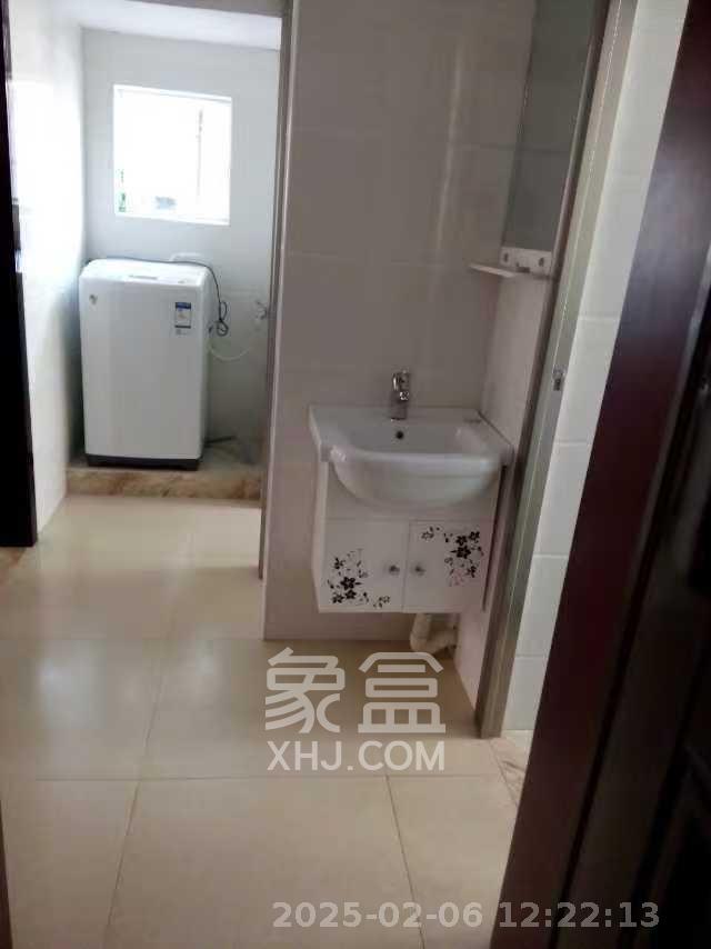 计生委宿舍  2室1厅1卫    1500.0元/月 计生委宿舍  2室1厅1卫    1500.0元/月室内图