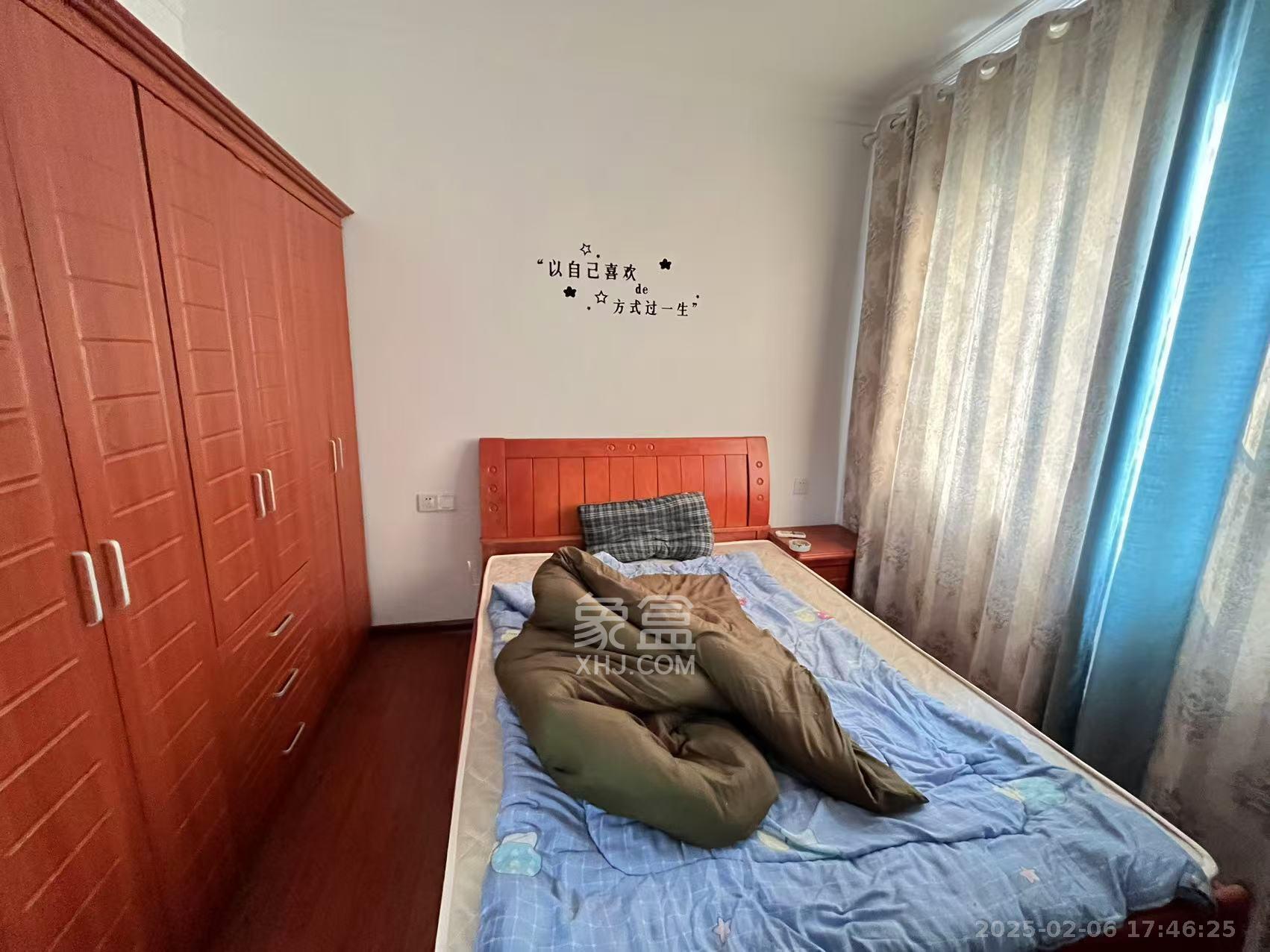 佛奥康桥水岸  3室2厅1卫    1500.0元/月室内图