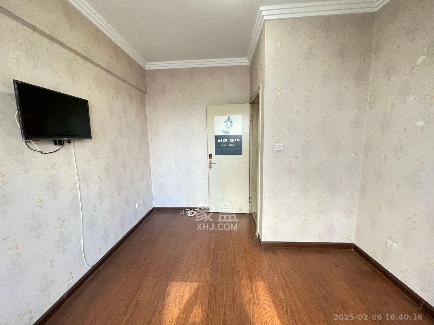 西子一间 2室2厅1卫 2200.0元/月 西子一间 2室2厅1卫 2200.0元/月室内图