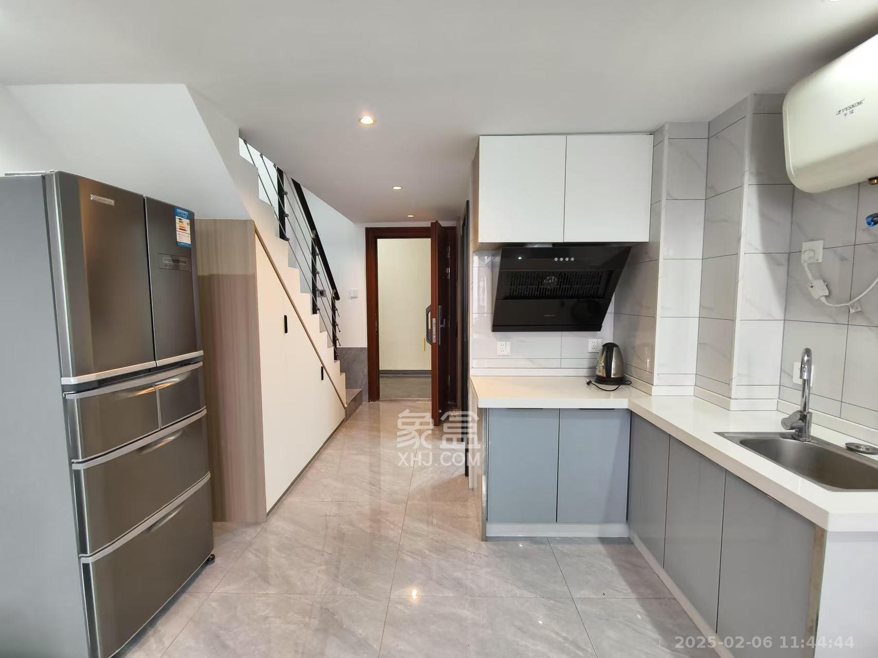 碧桂园星荟 1室0厅0卫 1300.0元/月 碧桂园星荟 1室0厅0卫 1300.0元/月室内图