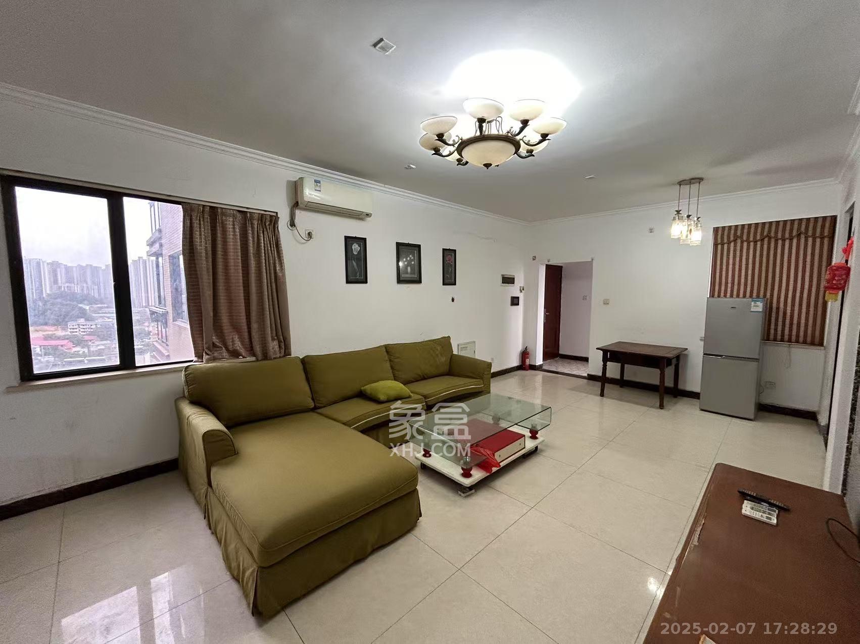 兴威帕克水岸 2室2厅1卫 2100.0元/月 兴威帕克水岸 2室2厅1卫 2100.0元/月室内图