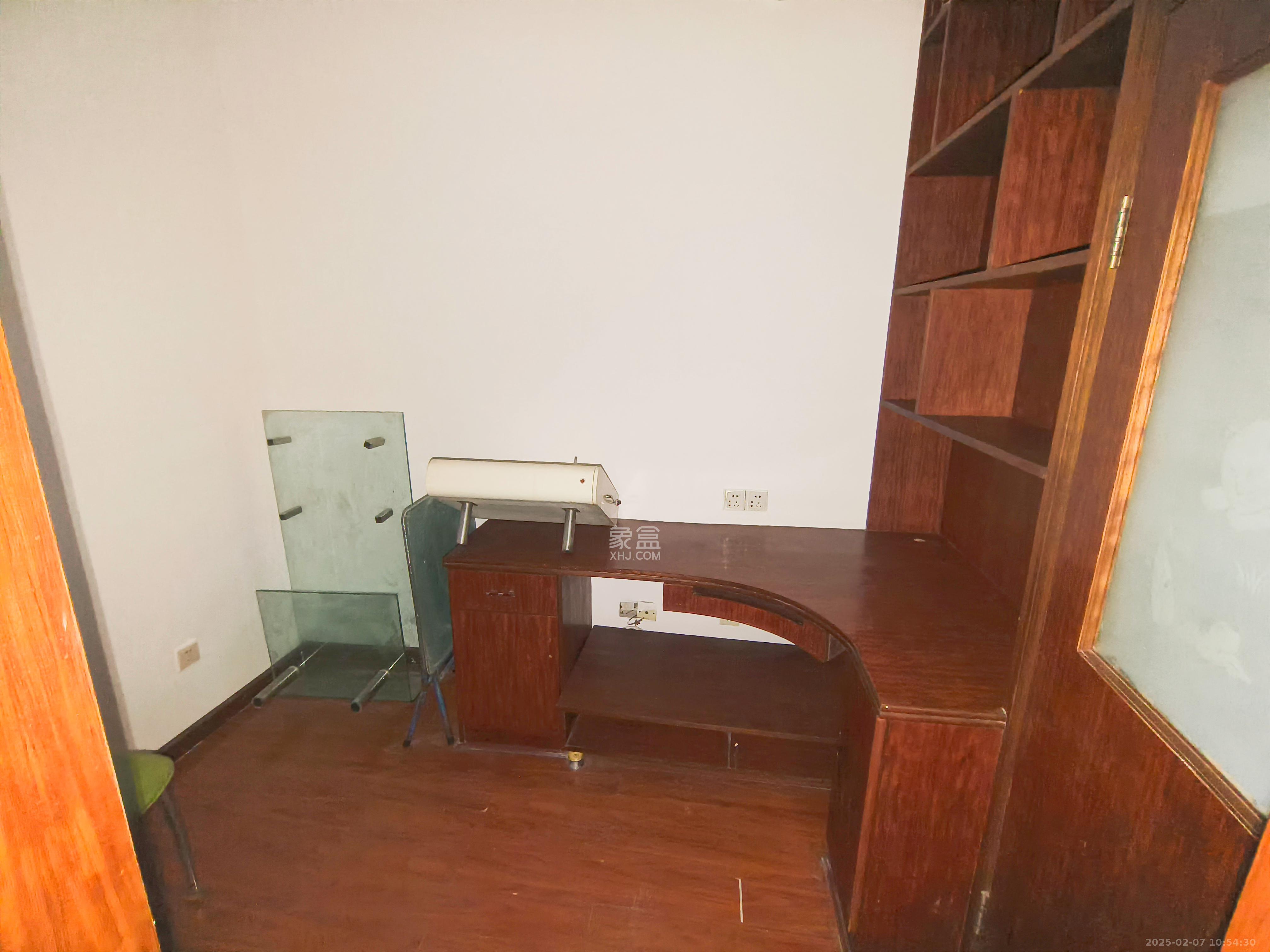 明城公寓 1室1厅1卫 1000.0元/月 明城公寓 1室1厅1卫 1000.0元/月室内图