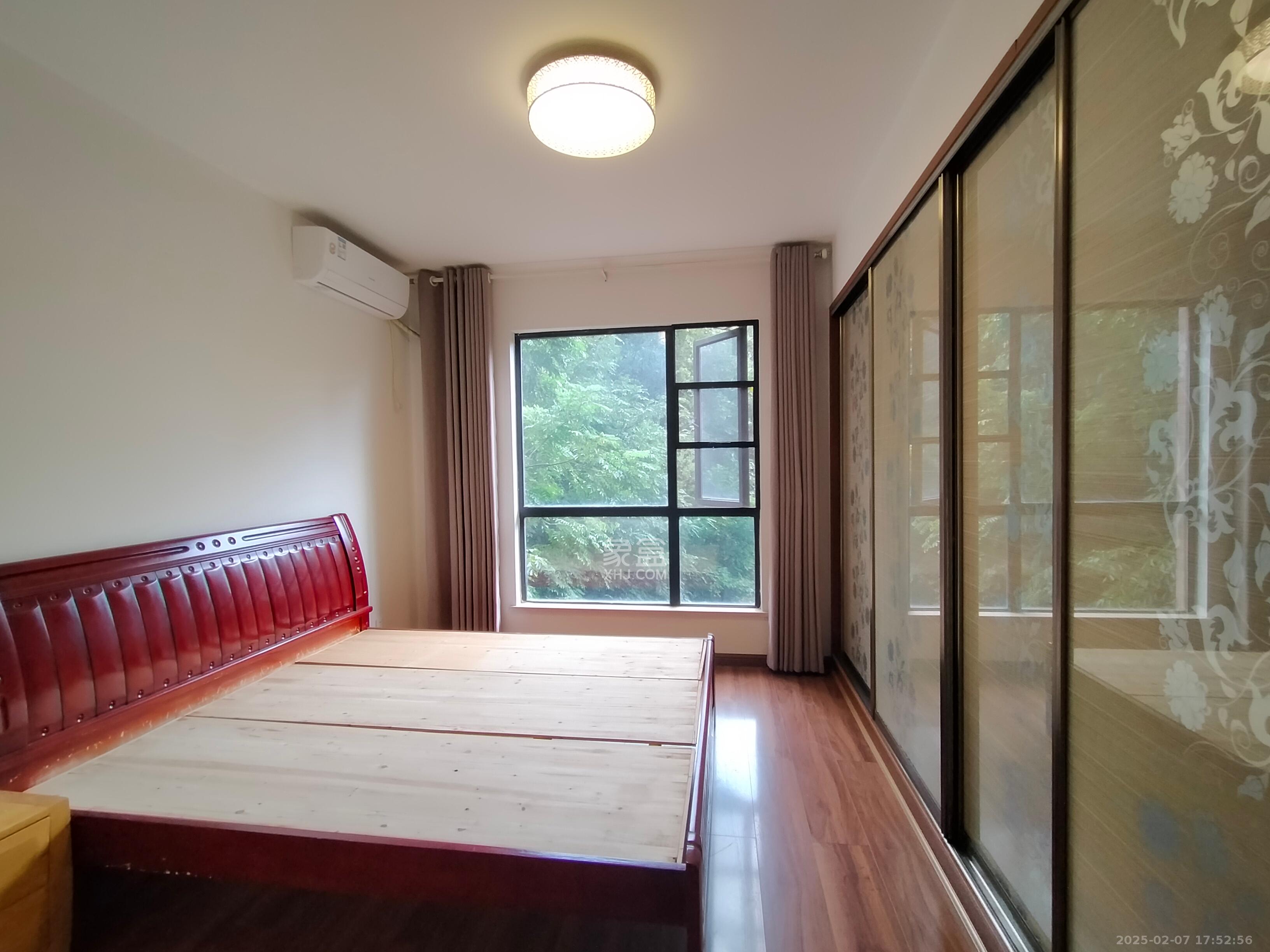 翡翠云天 4室2厅2卫 2400.0元/月 翡翠云天 4室2厅2卫 2400.0元/月室内图