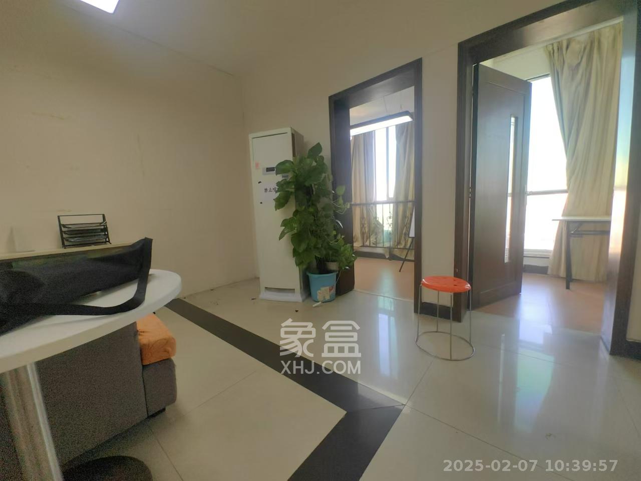 兴威名座 2室2厅1卫 3000.0元/月 兴威名座 2室2厅1卫 3000.0元/月室内图