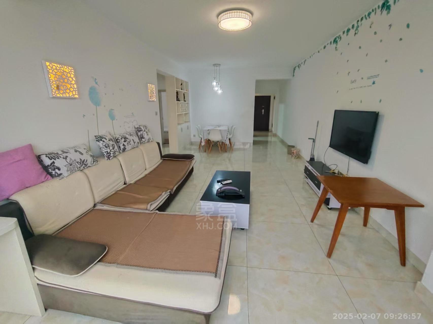 中建御山和苑 2室2厅1卫 2200.0元/月 中建御山和苑 2室2厅1卫 2200.0元/月室内图