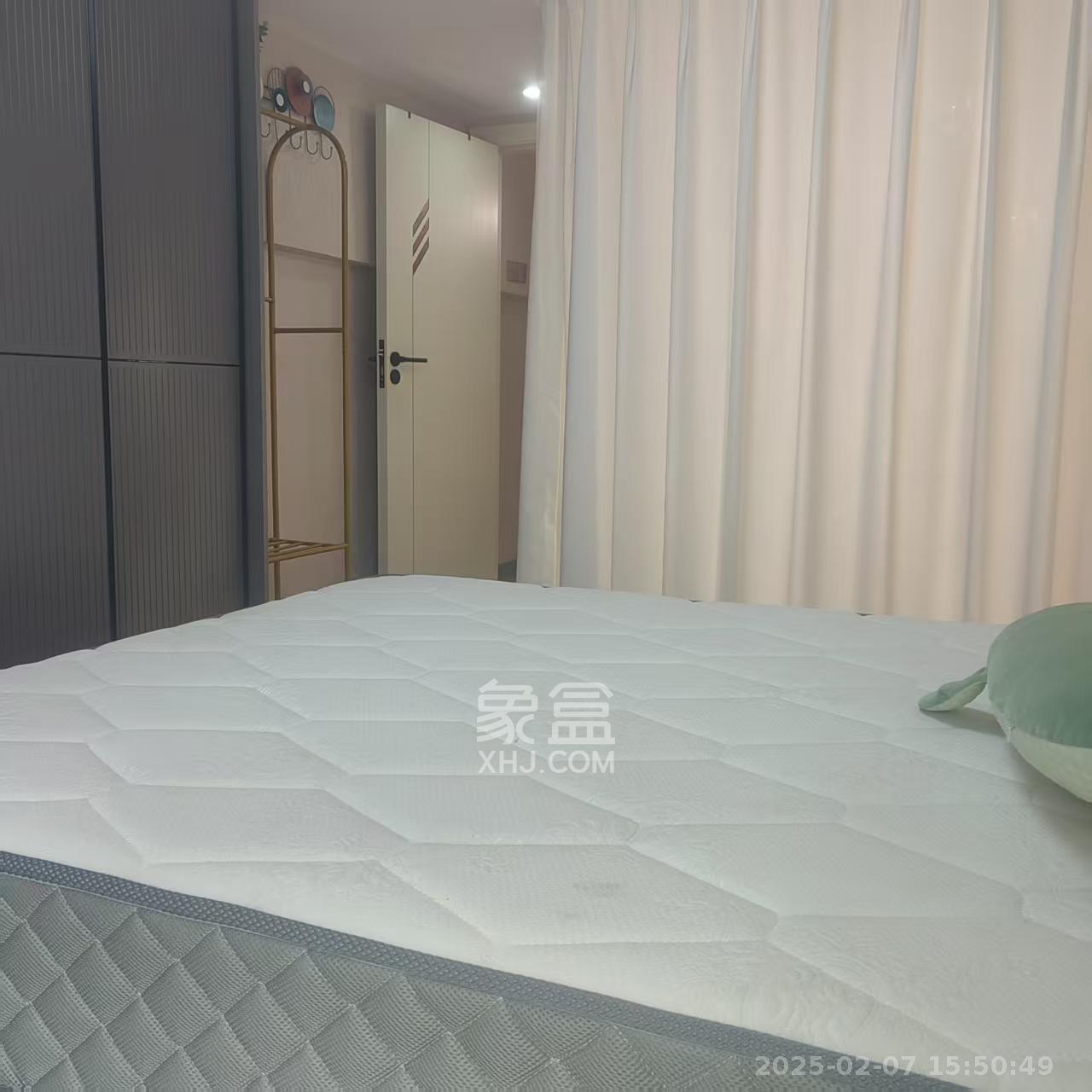 福晟翡翠湾  2室2厅1卫   2200.00元/月室内图