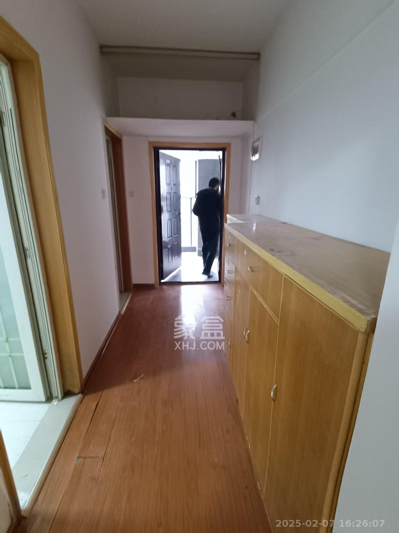 生活艺术城  1室1厅1卫   1300.00元/月室内图