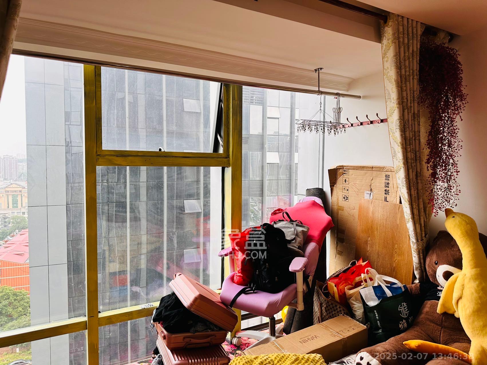 裕天国际商汇中心 1室0厅0卫 1500.0元/月 裕天国际商汇中心 1室0厅0卫 1500.0元/月室内图