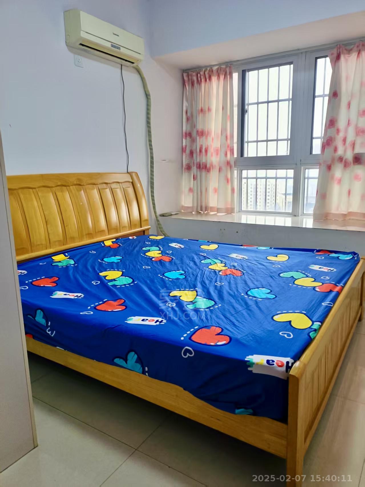 御景龙湾 3室2厅1卫 1400.0元/月 御景龙湾 3室2厅1卫 1400.0元/月室内图