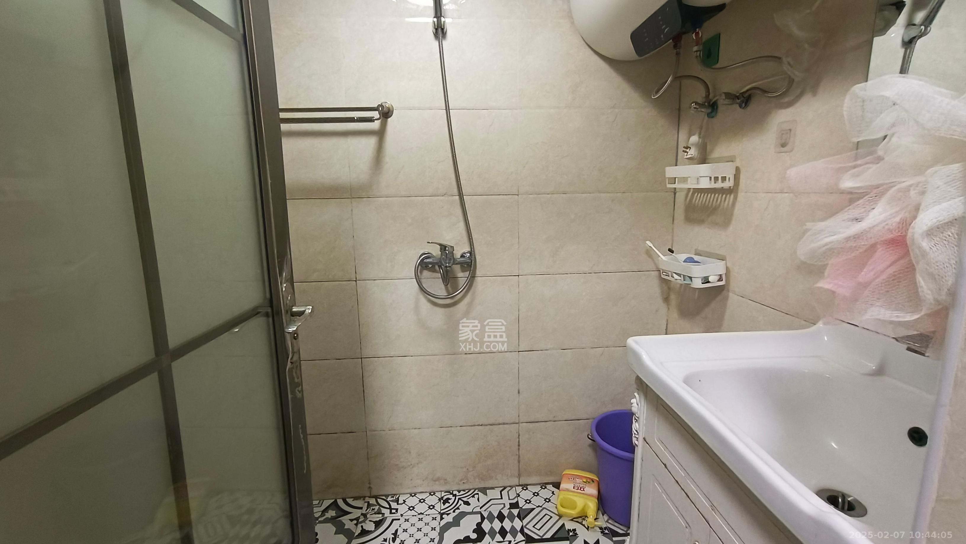 永林小时代  1室1厅1卫   1400.00元/月室内图