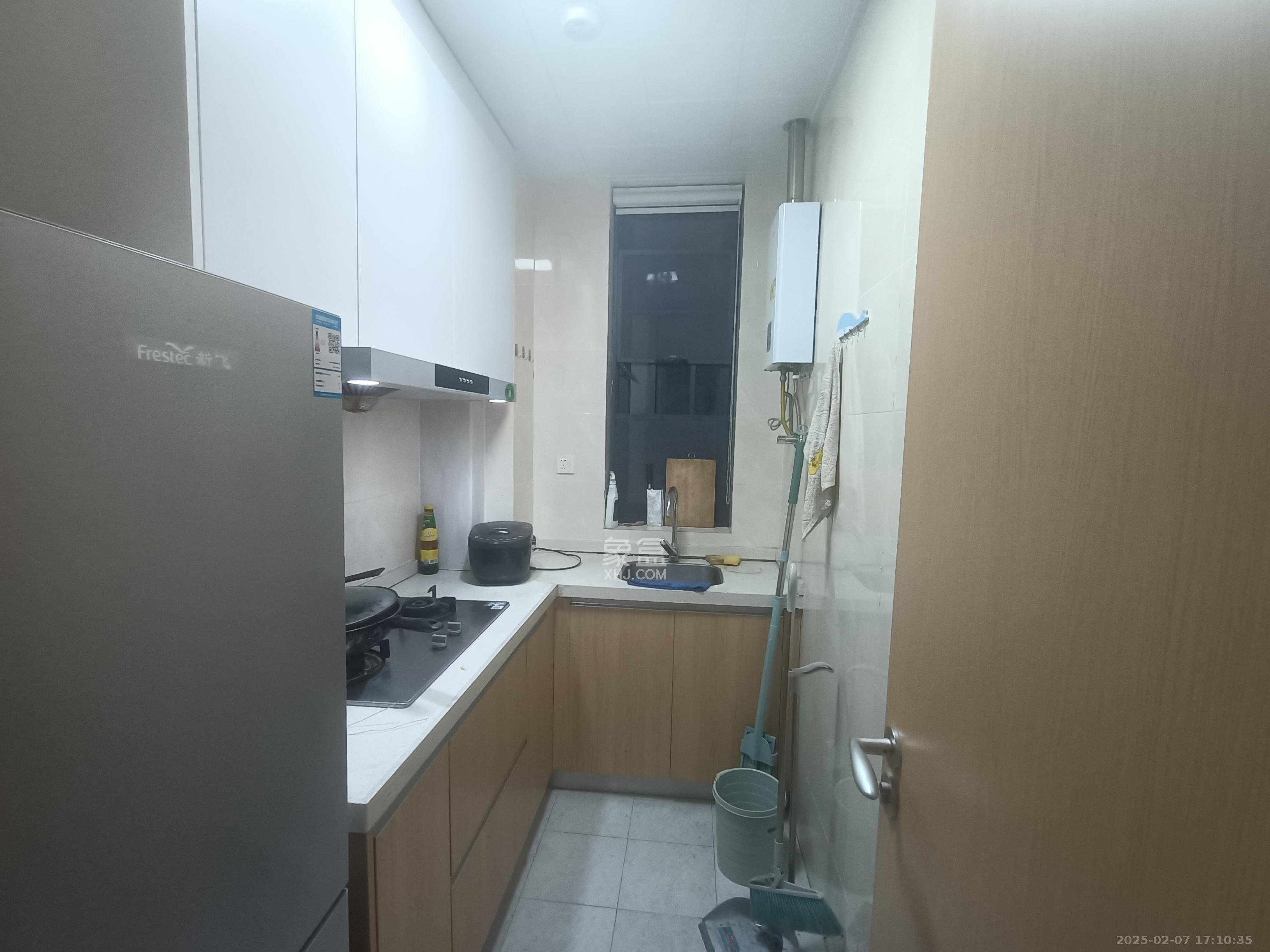 启迪协信中心 1室0厅0卫 2600.0元/月 启迪协信中心 1室0厅0卫 2600.0元/月室内图