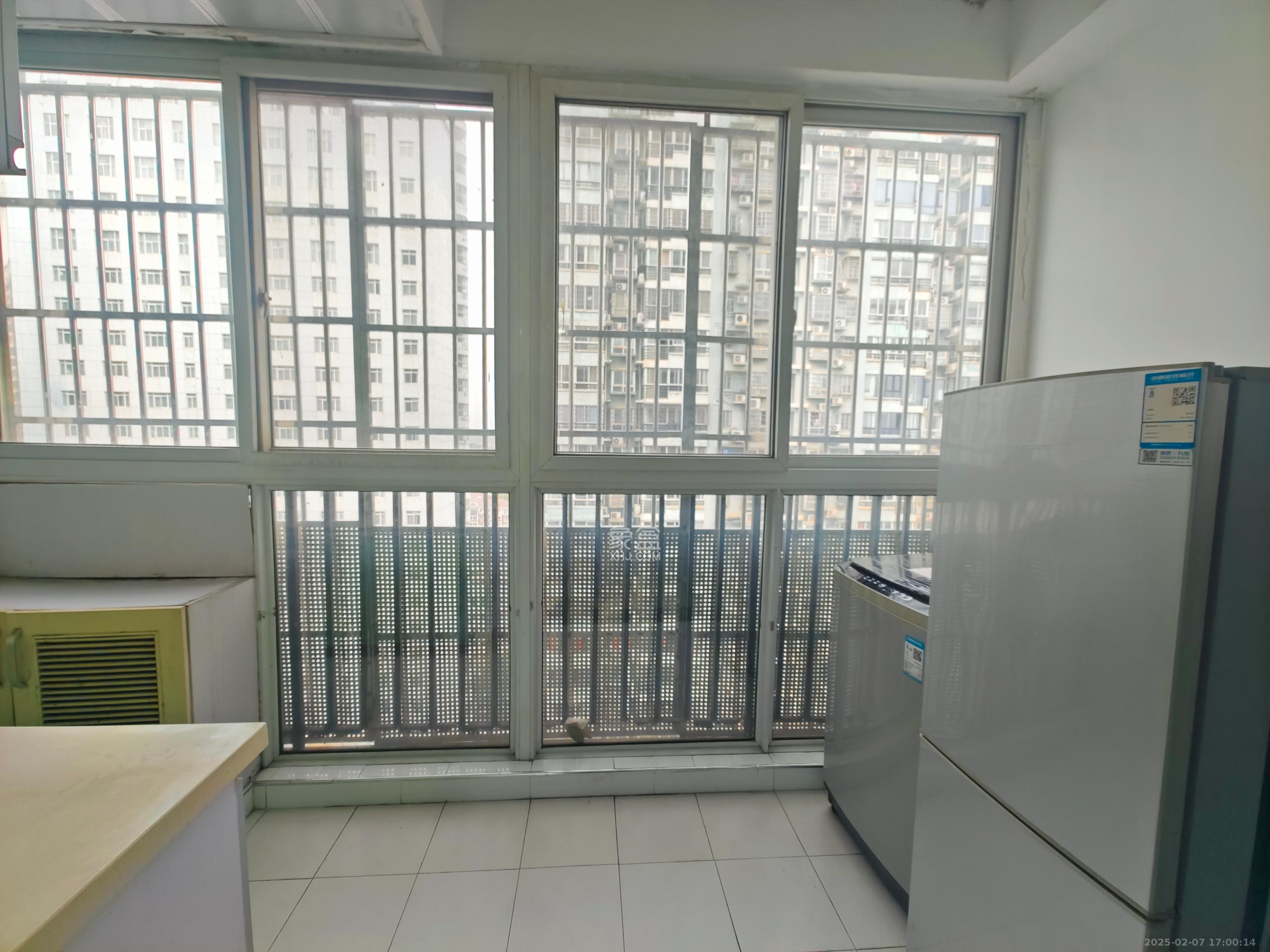 开源鑫景  1室1厅1卫   1200.00元/月室内图