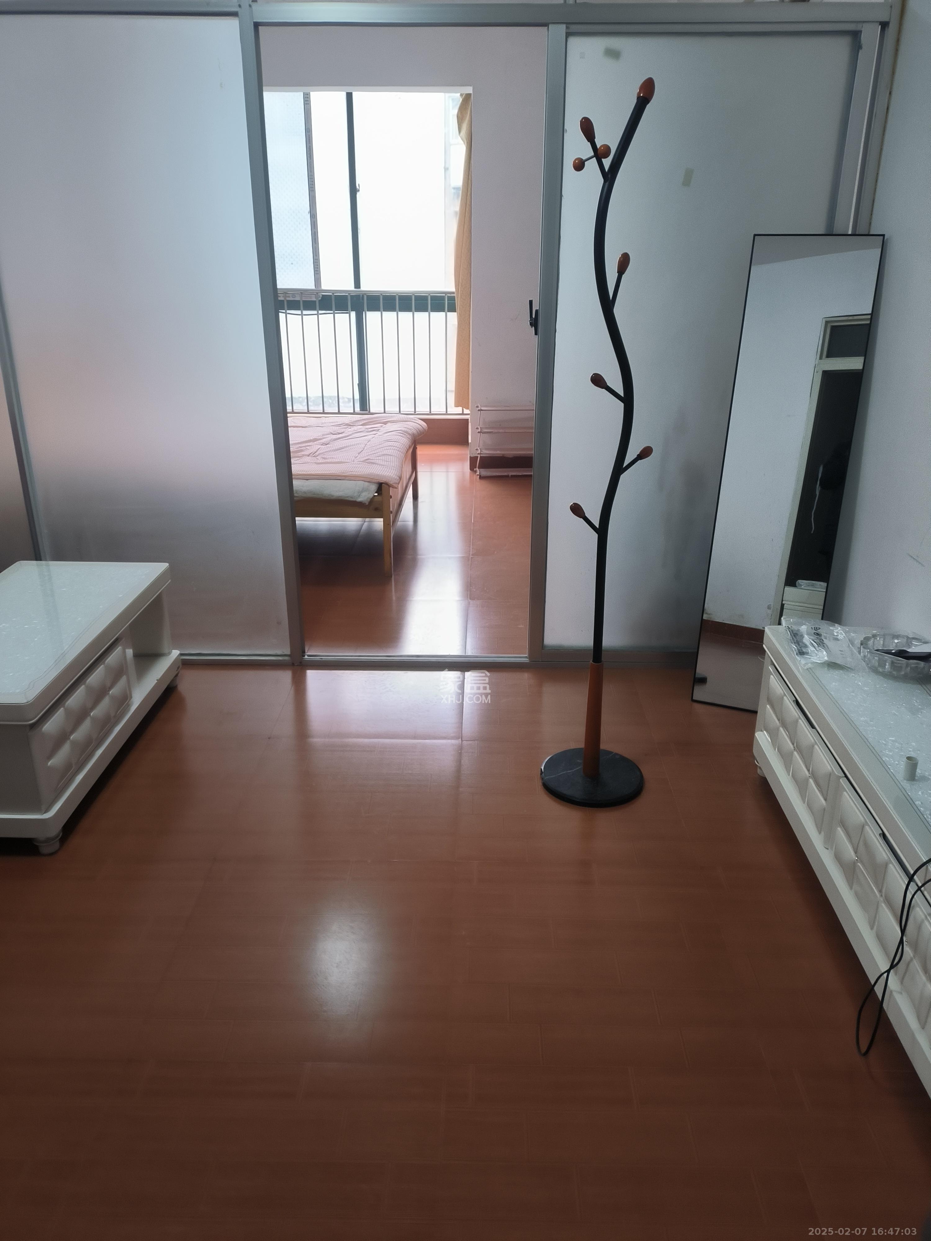 湘江银座  1室1厅1卫   1750.00元/月室内图