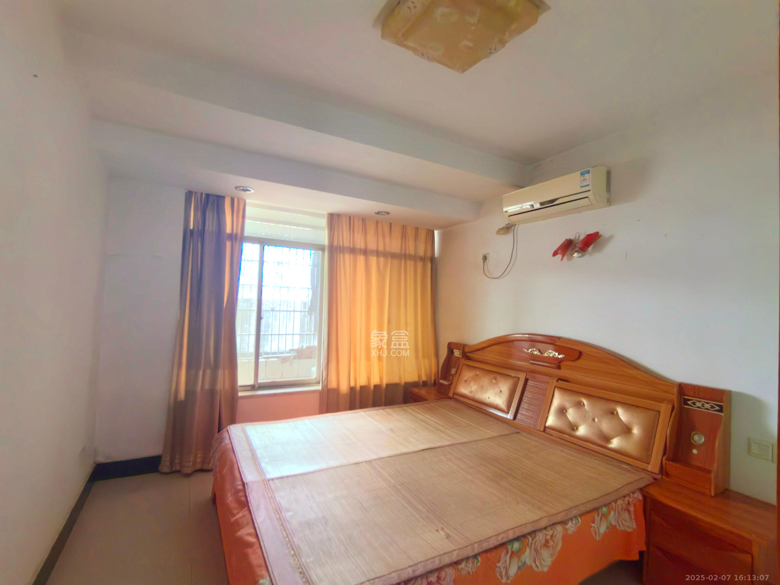 星沙商业步行街 3室2厅1卫 1500.0元/月 星沙商业步行街 3室2厅1卫 1500.0元/月室内图