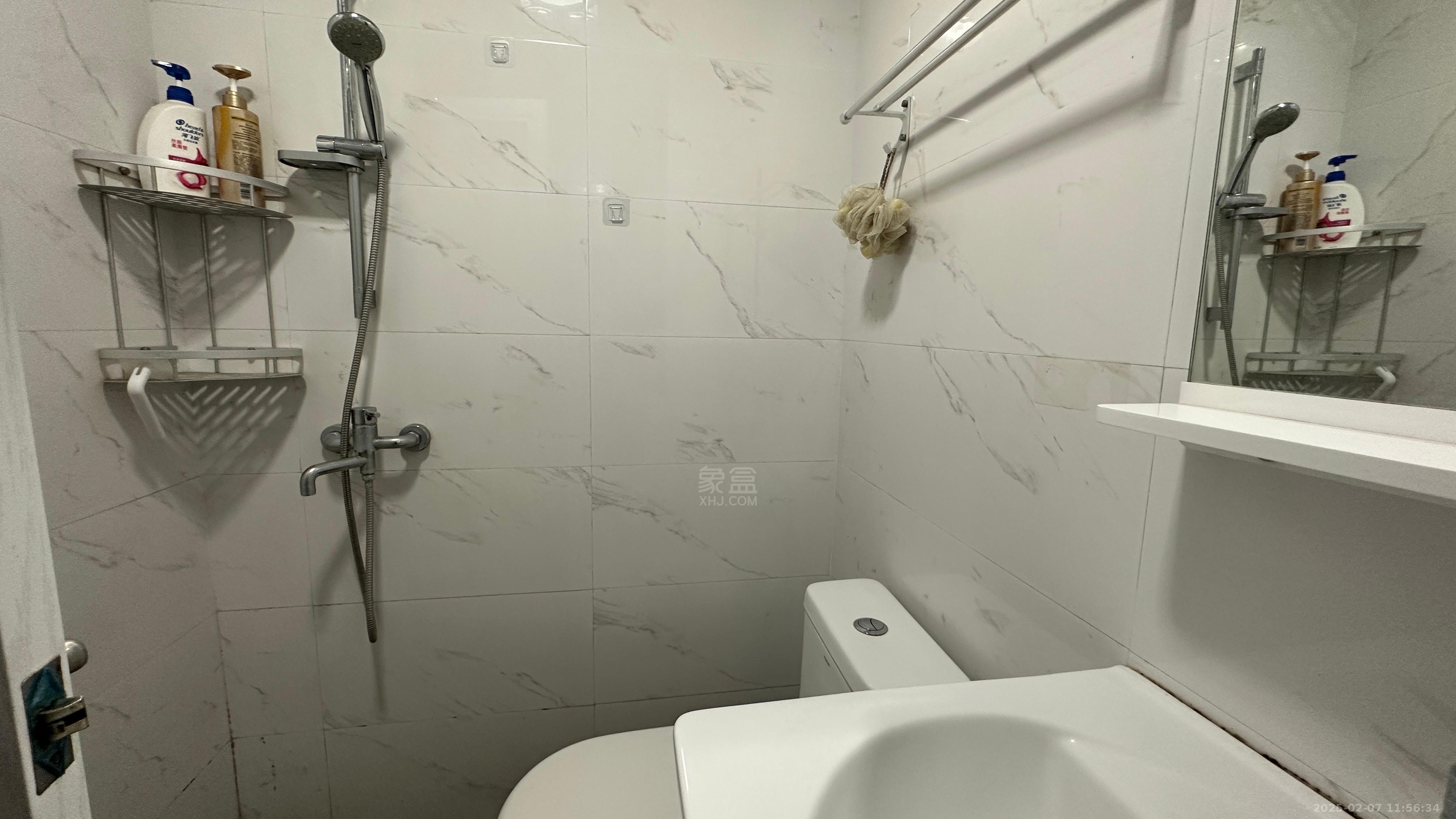 文艺复兴(未来城) 1室0厅0卫 1300.0元/月 文艺复兴(未来城) 1室0厅0卫 1300.0元/月室内图