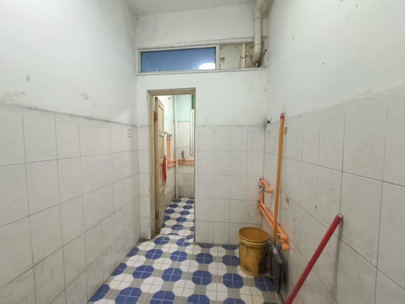 娄底市公安局老家属院 3室1厅1卫 1100.0元/月 娄底市公安局老家属院 3室1厅1卫 1100.0元/月室内图