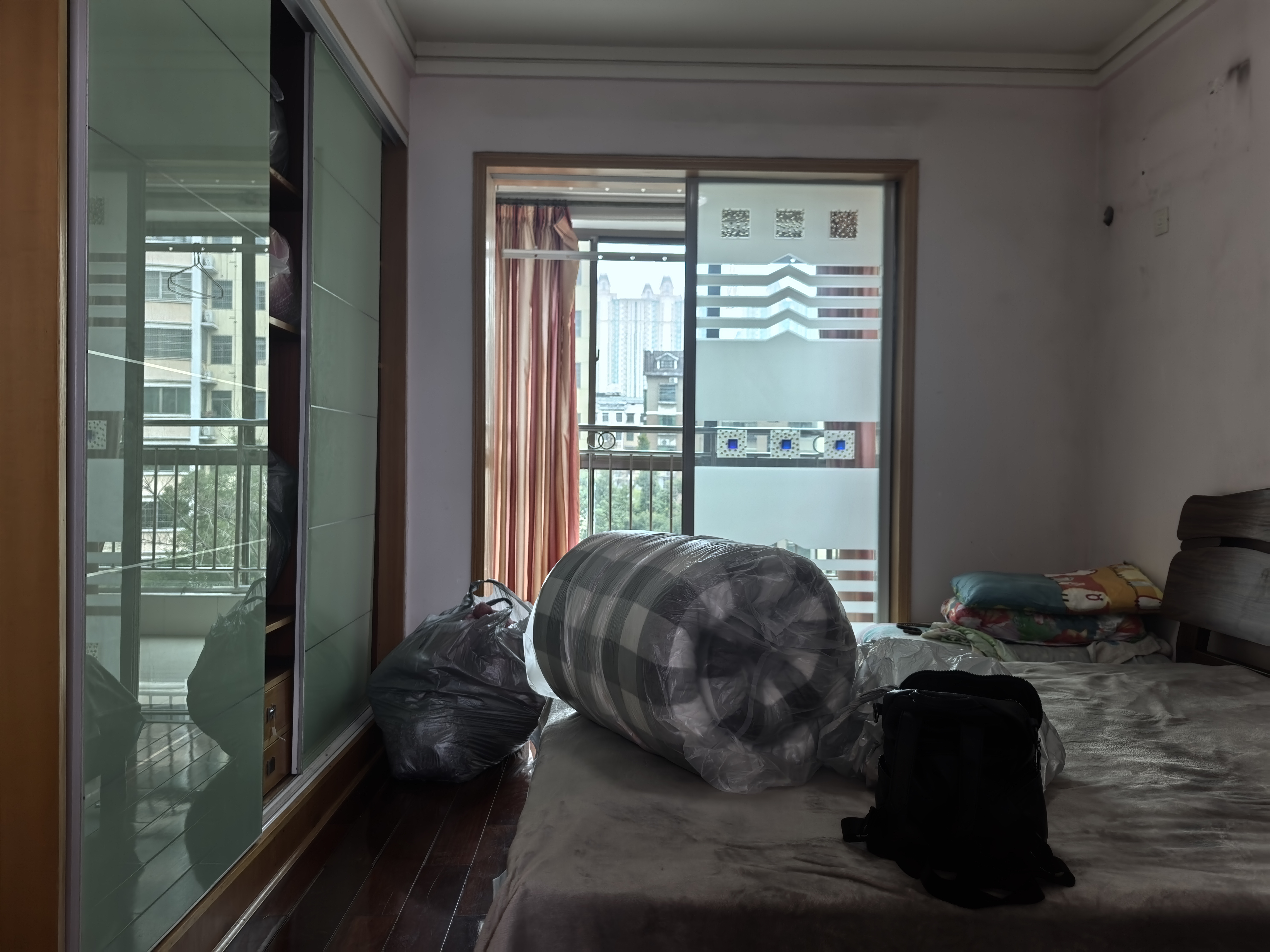 梓怡华盛家园 3室2厅2卫 1500.0元/月 梓怡华盛家园 3室2厅2卫 1500.0元/月室内图