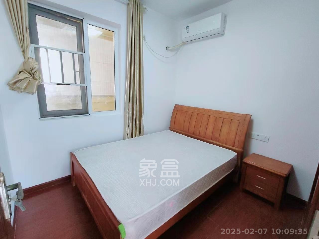 MOMA当代广场  3室2厅1卫   1800.00元/月室内图