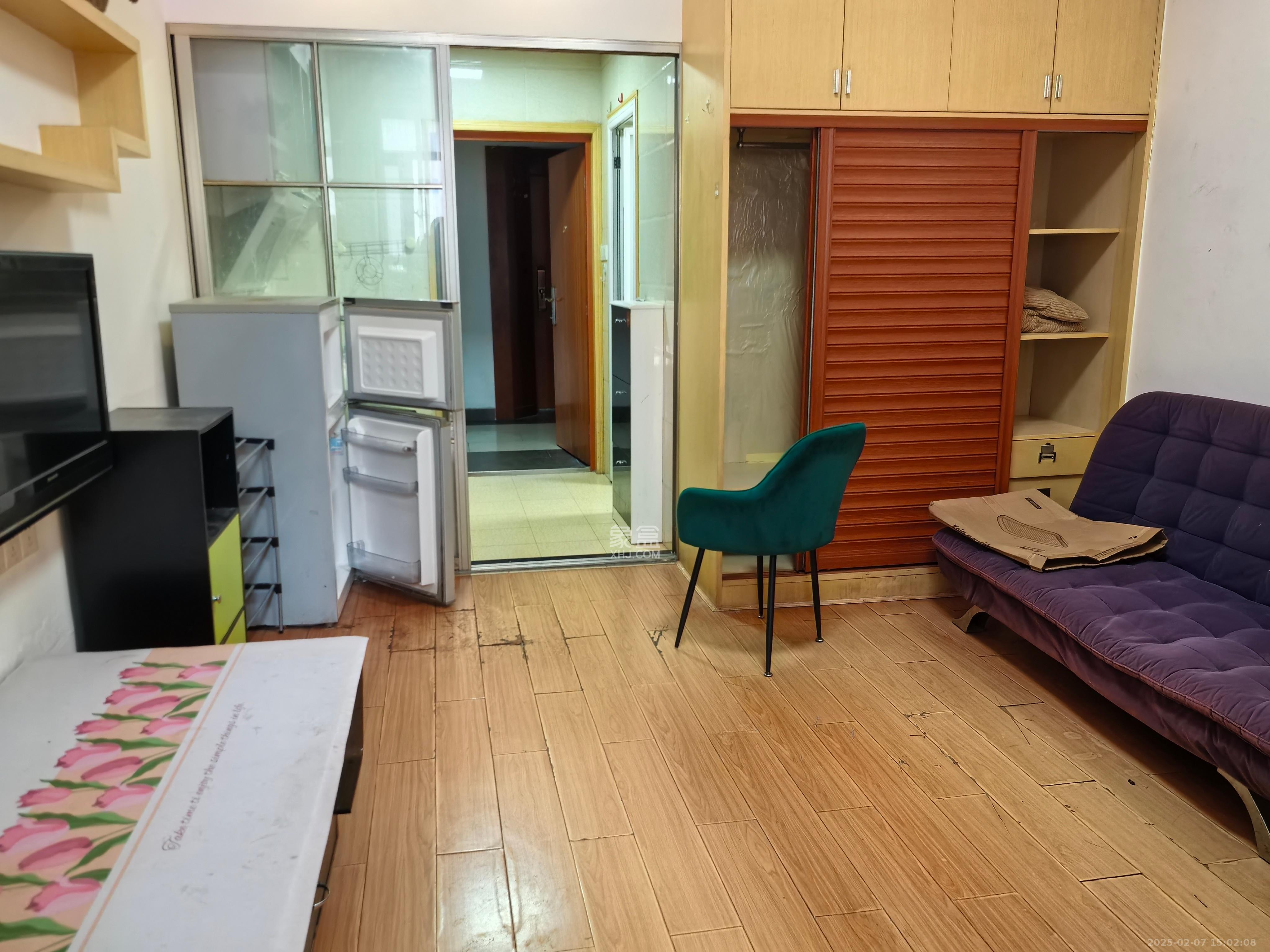 长房时代城  1室1厅1卫   1600.00元/月室内图