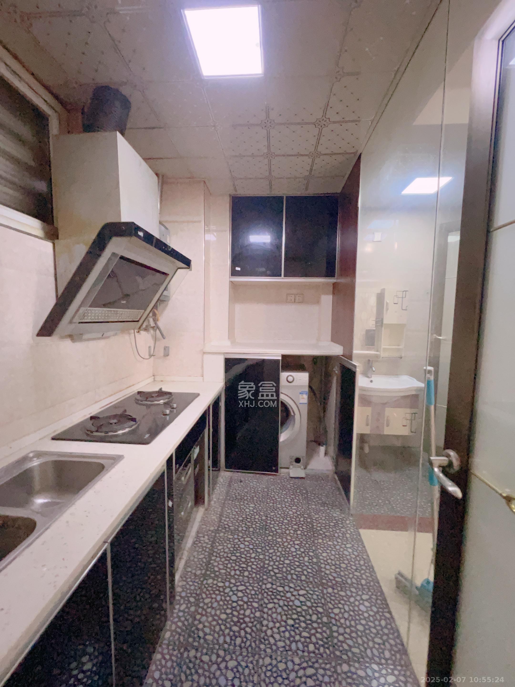 红树湾 1室1厅1卫 1200.0元/月 红树湾 1室1厅1卫 1200.0元/月室内图