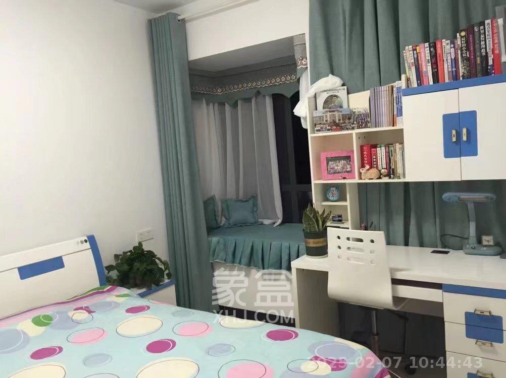 中建芙蓉嘉苑  3室2厅2卫   2800.00元/月室内图