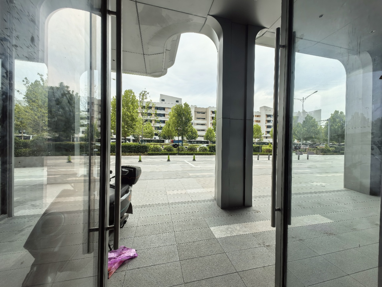 绿城招商桂语雲峯   40.66㎡      6000.0元/月小区图