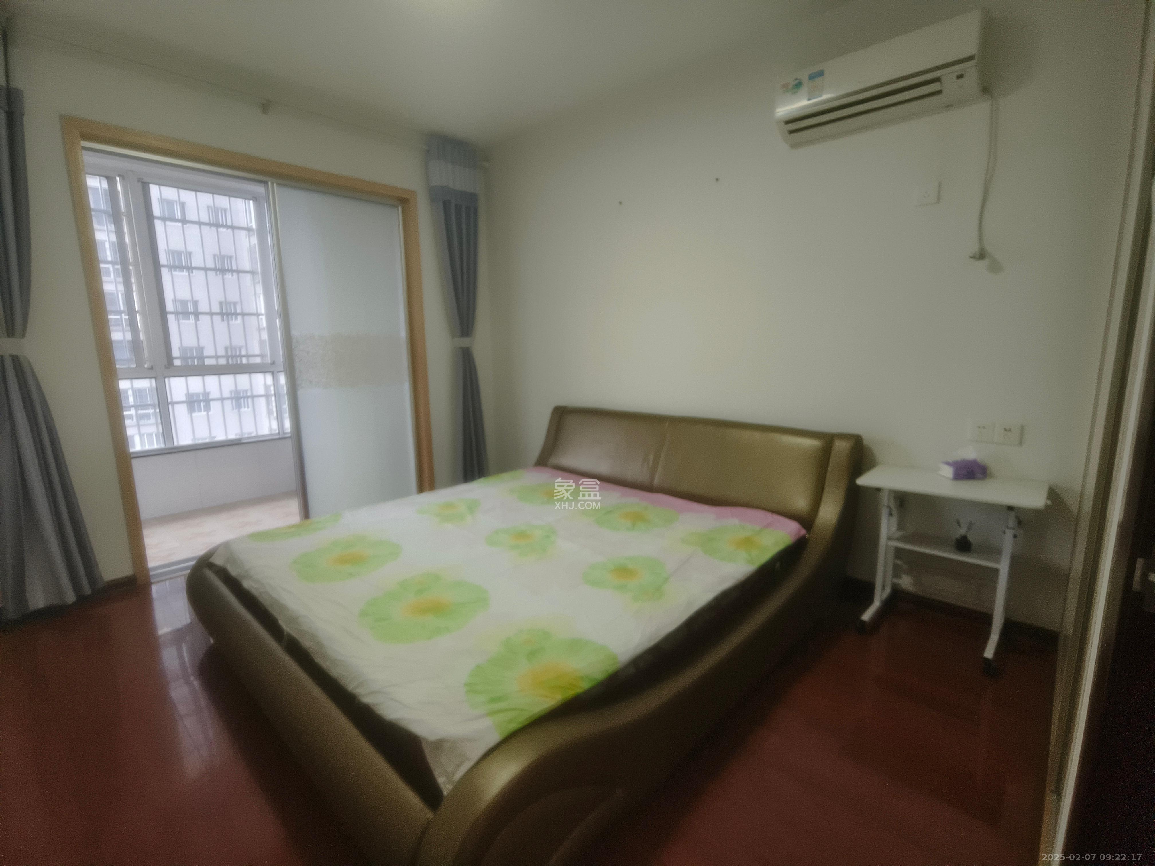 月湖兰庭  2室2厅1卫   2000.00元/月室内图