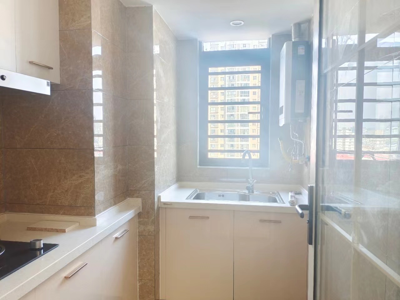 青春里 2室1厅1卫 1600.0元/月 青春里 2室1厅1卫 1600.0元/月户型图