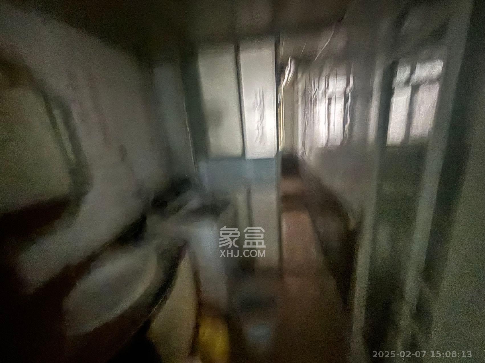 新世界商贸城  3室2厅2卫   5200.00元/月室内图