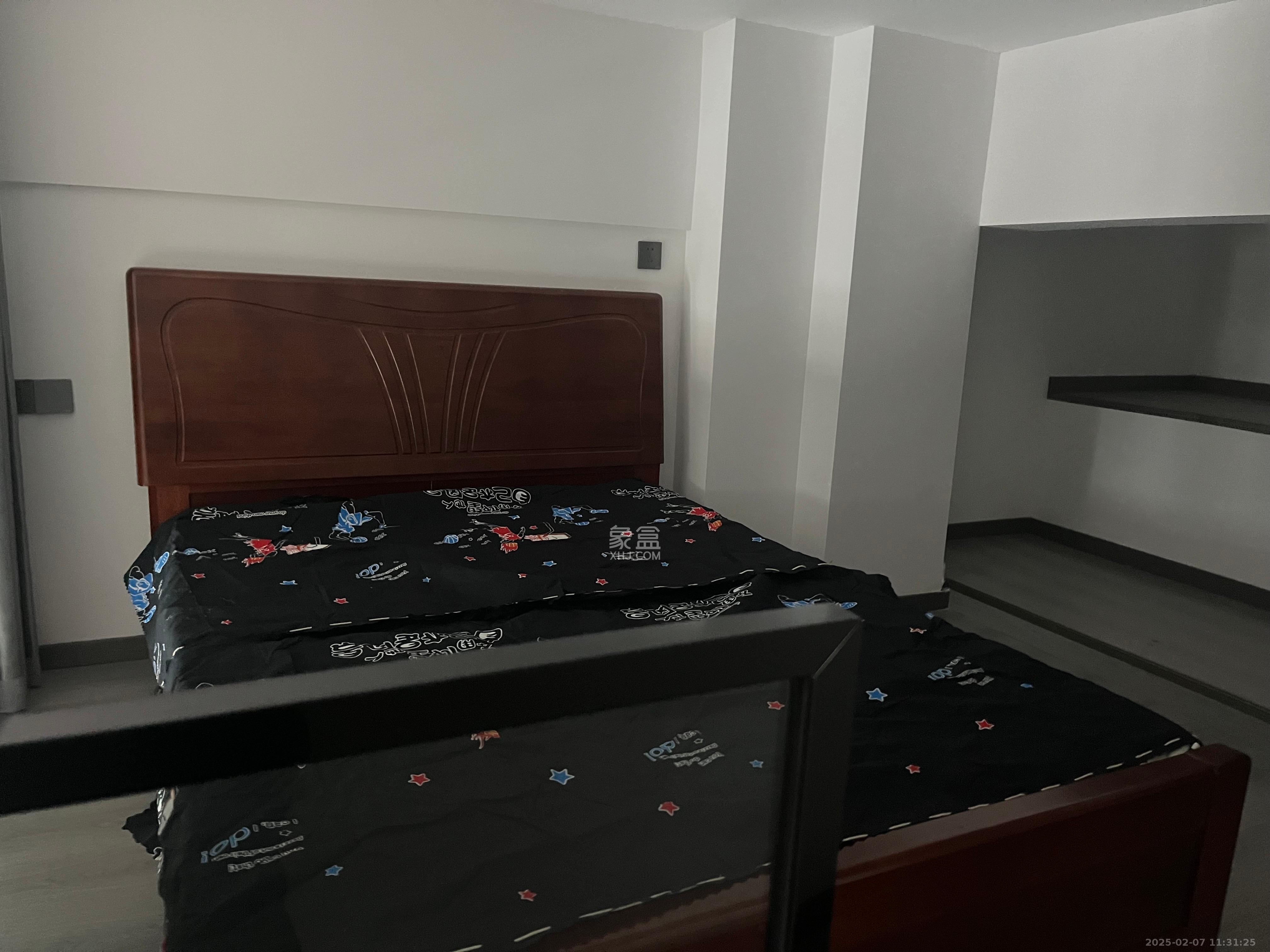 弘阳时光里 2室1厅1卫 2100.0元/月 弘阳时光里 2室1厅1卫 2100.0元/月室内图