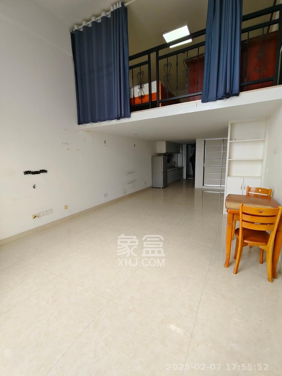 金科时代中心 2室2厅1卫 1700.0元/月 金科时代中心 2室2厅1卫 1700.0元/月室内图