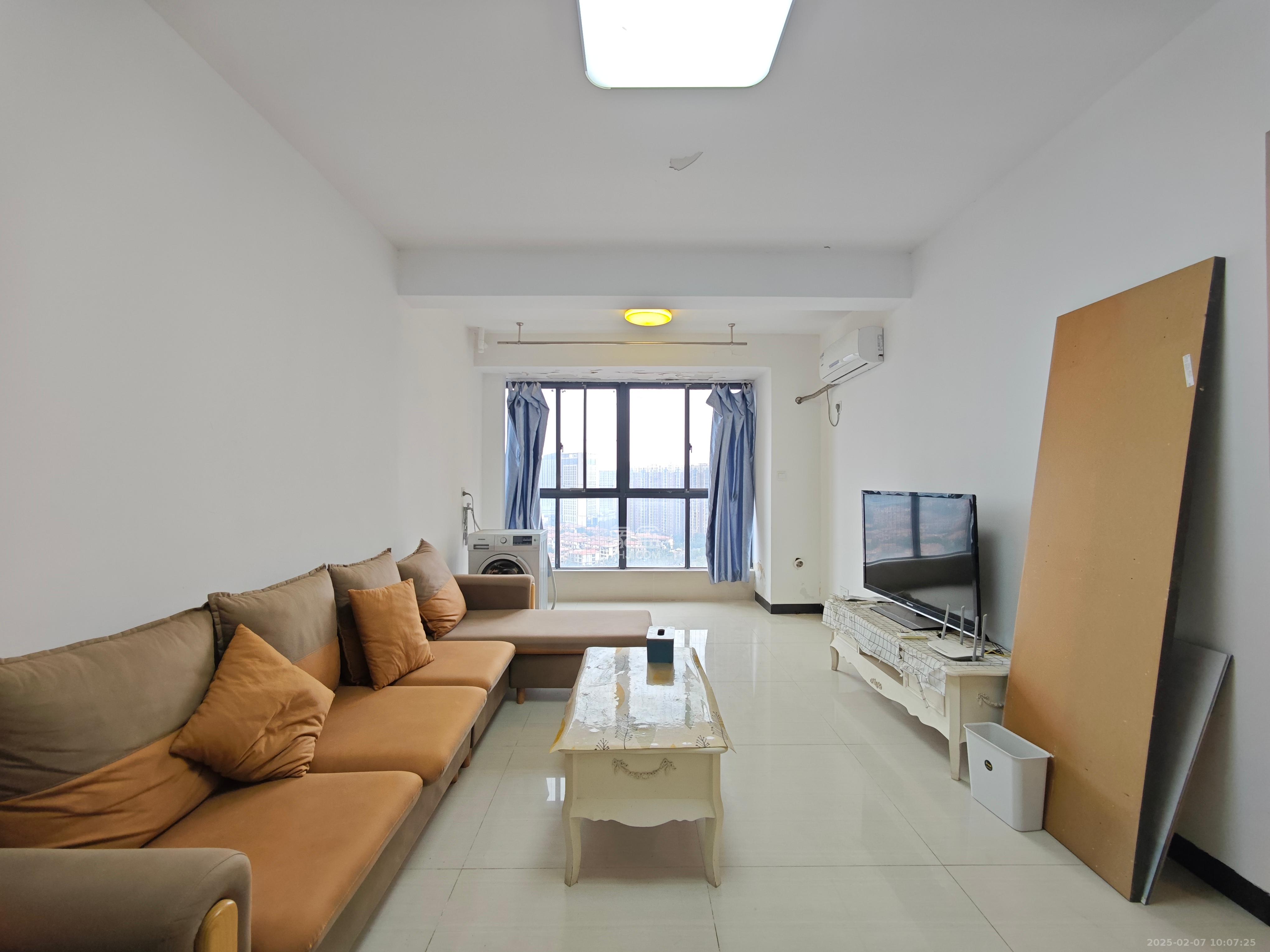 五矿万境水岸二期(五矿万境水岸和苑)  2室1厅1卫    2100.0元/月 五矿万境水岸二期(五矿万境水岸和苑)  2室1厅1卫    2100.0元/月