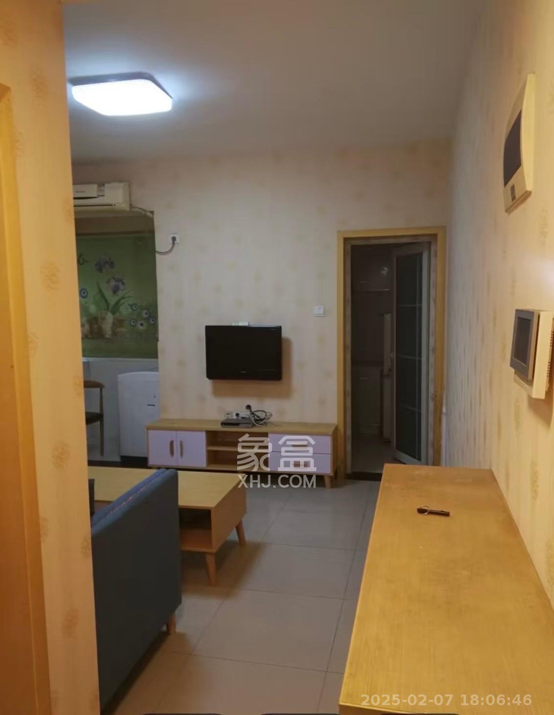 景泰雅苑(景江融城) 1室1厅1卫 2300.0元/月 景泰雅苑(景江融城) 1室1厅1卫 2300.0元/月室内图