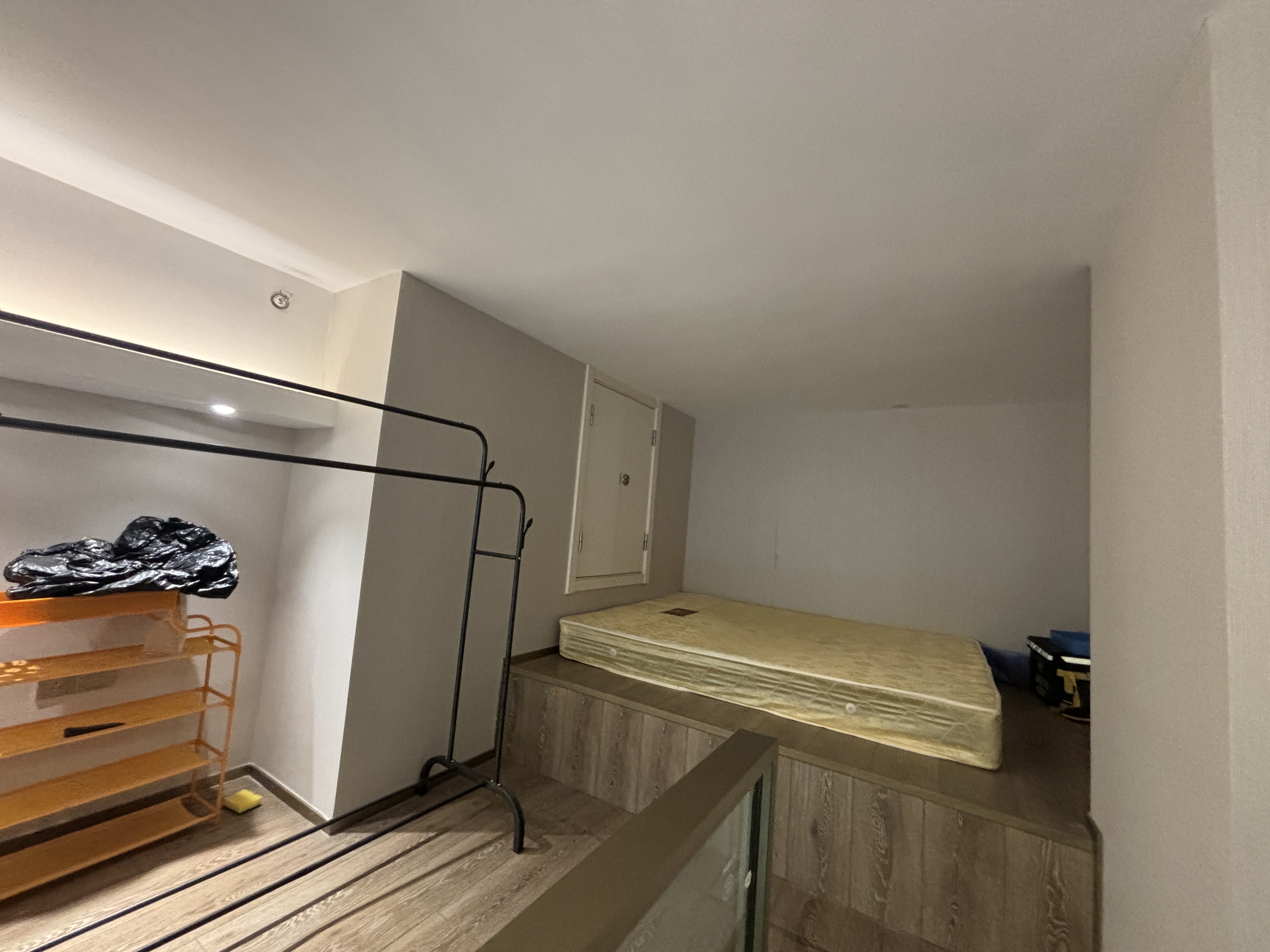 华远海蓝郡  2室1厅1卫   1600.00元/月户型图