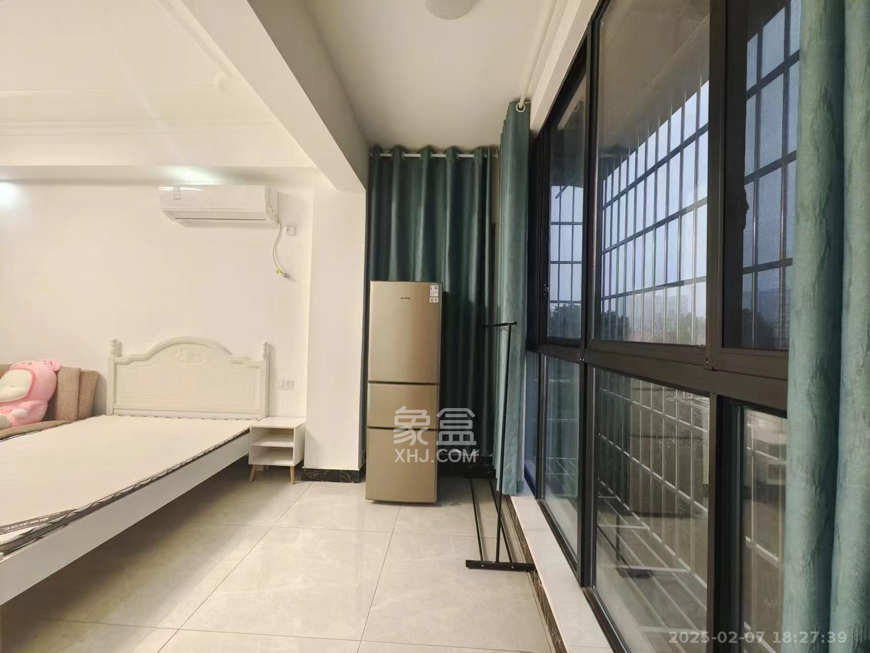 裕都国际 2室1厅1卫 1200.0元/月 裕都国际 2室1厅1卫 1200.0元/月室内图