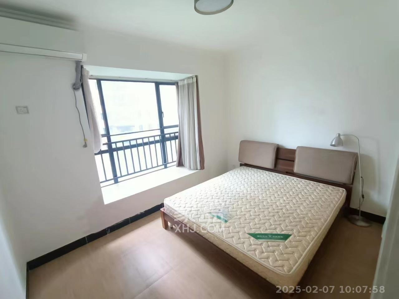 湘府9号  2室1厅1卫   2000.00元/月室内图