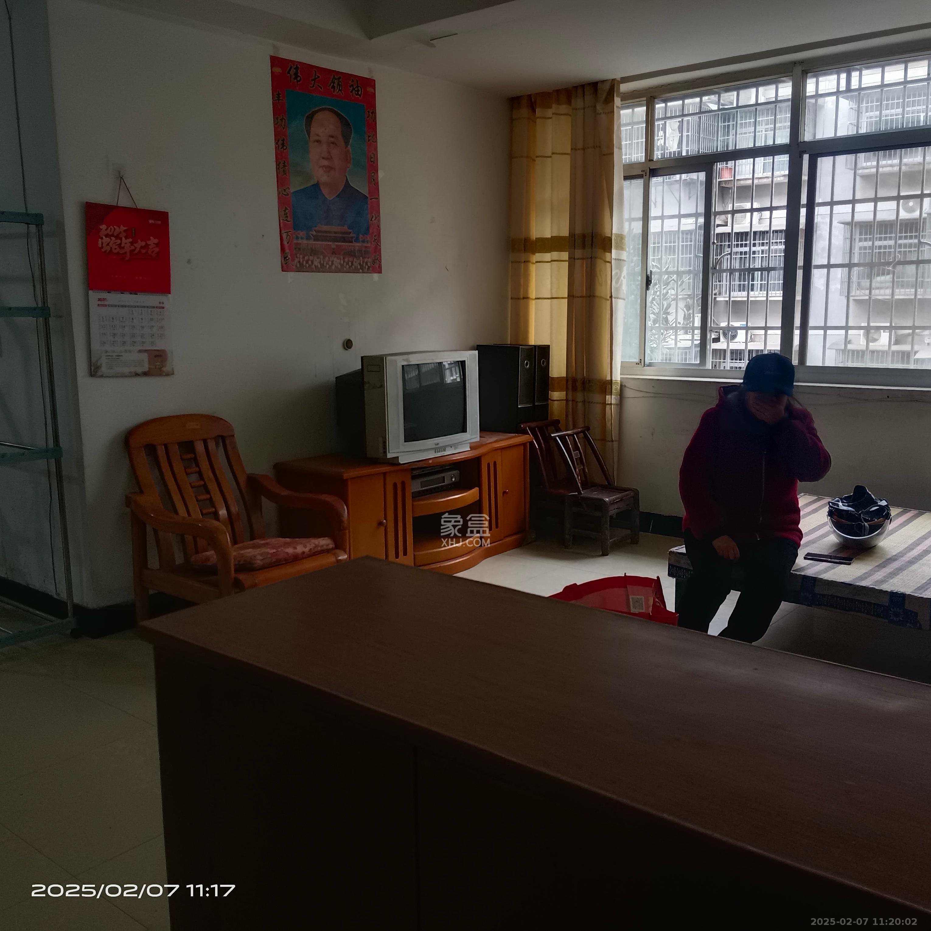 泉水塘小区 3室2厅1卫 2000.0元/月 泉水塘小区 3室2厅1卫 2000.0元/月室内图