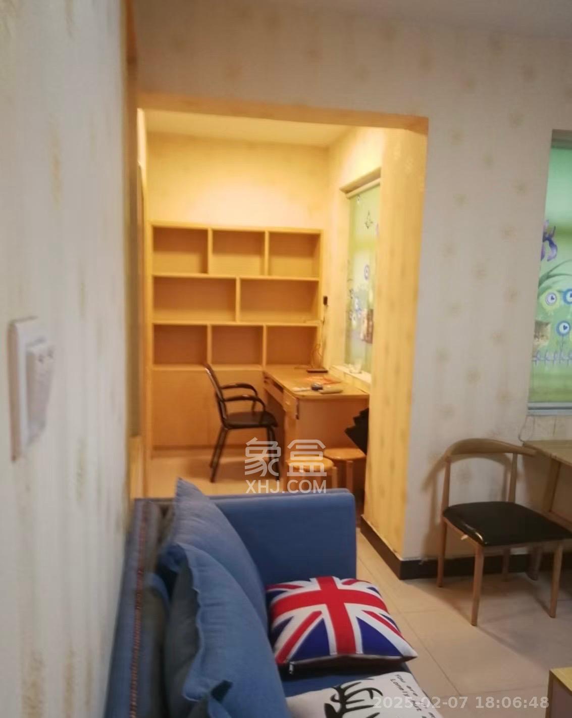 景泰雅苑(景江融城) 1室1厅1卫 2300.0元/月 景泰雅苑(景江融城) 1室1厅1卫 2300.0元/月室内图