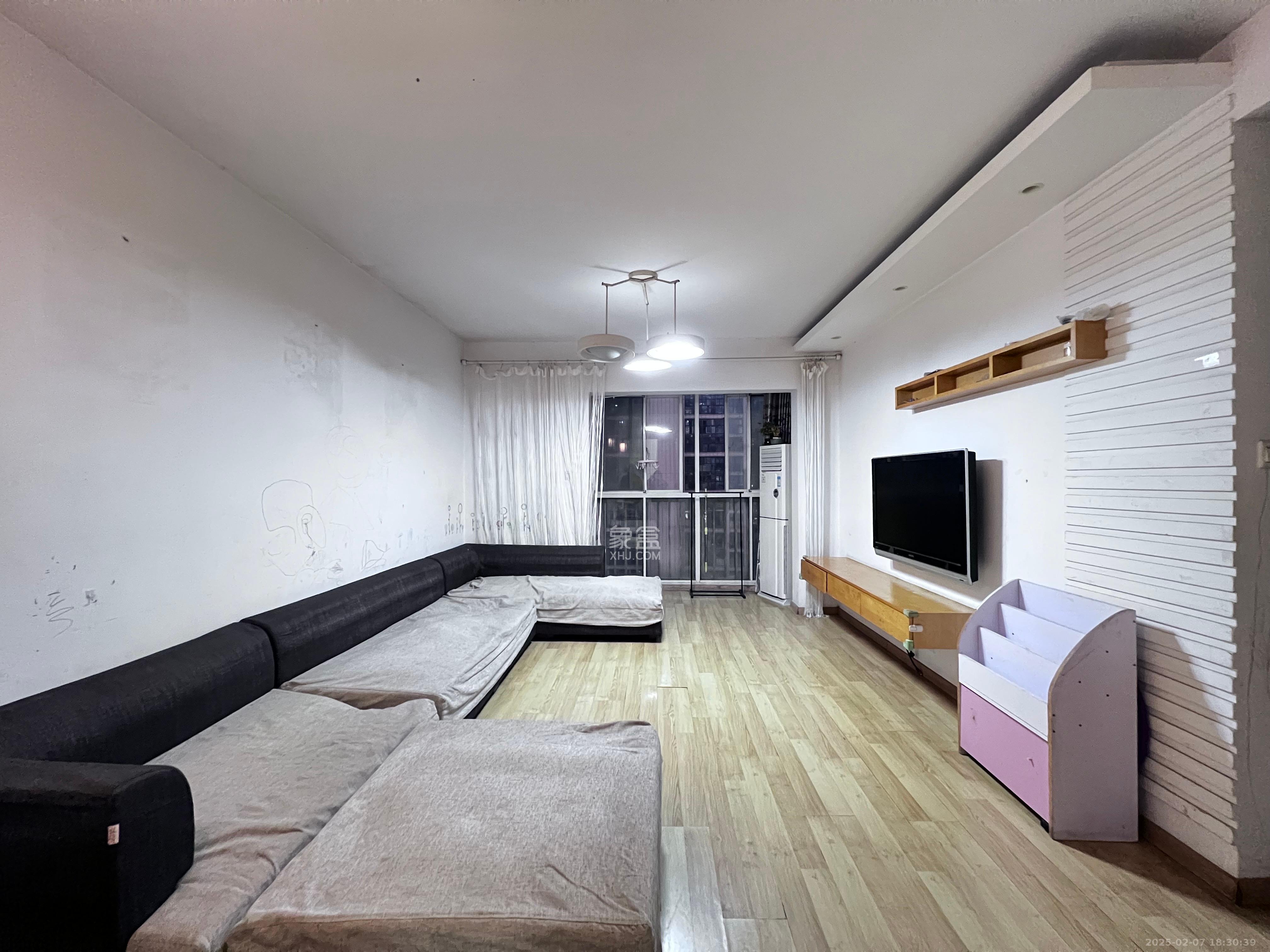 香海西岸 2室2厅1卫 2500.0元/月 香海西岸 2室2厅1卫 2500.0元/月室内图