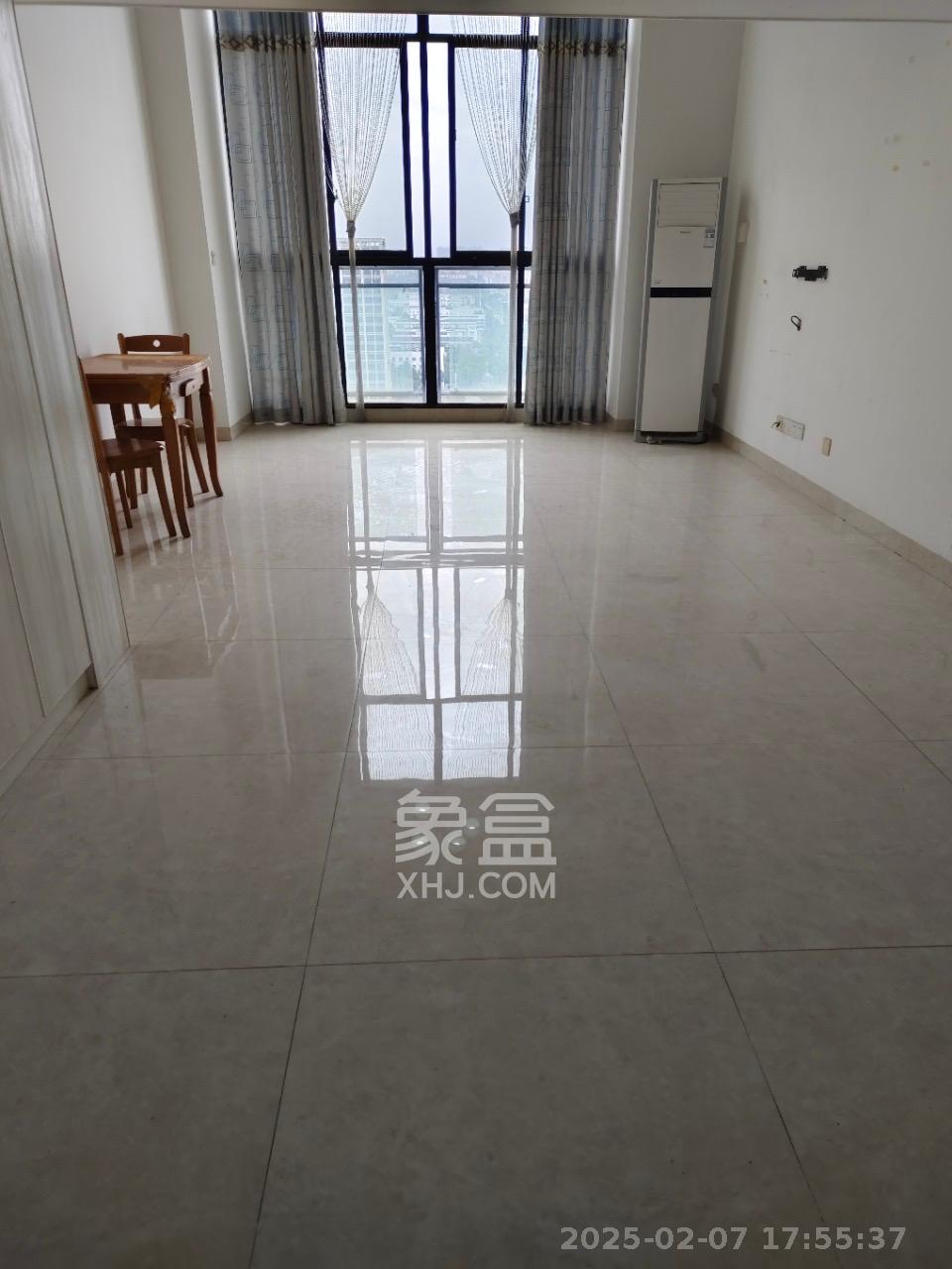 金科时代中心 2室2厅1卫 1700.0元/月 金科时代中心 2室2厅1卫 1700.0元/月室内图