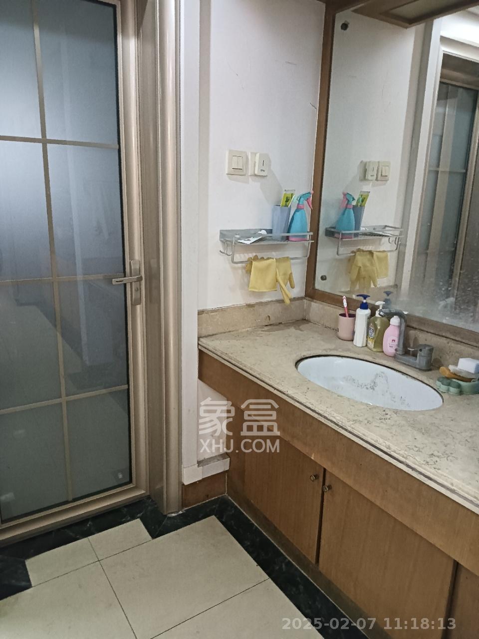 林苑小区  3室2厅1卫   2500.00元/月室内图