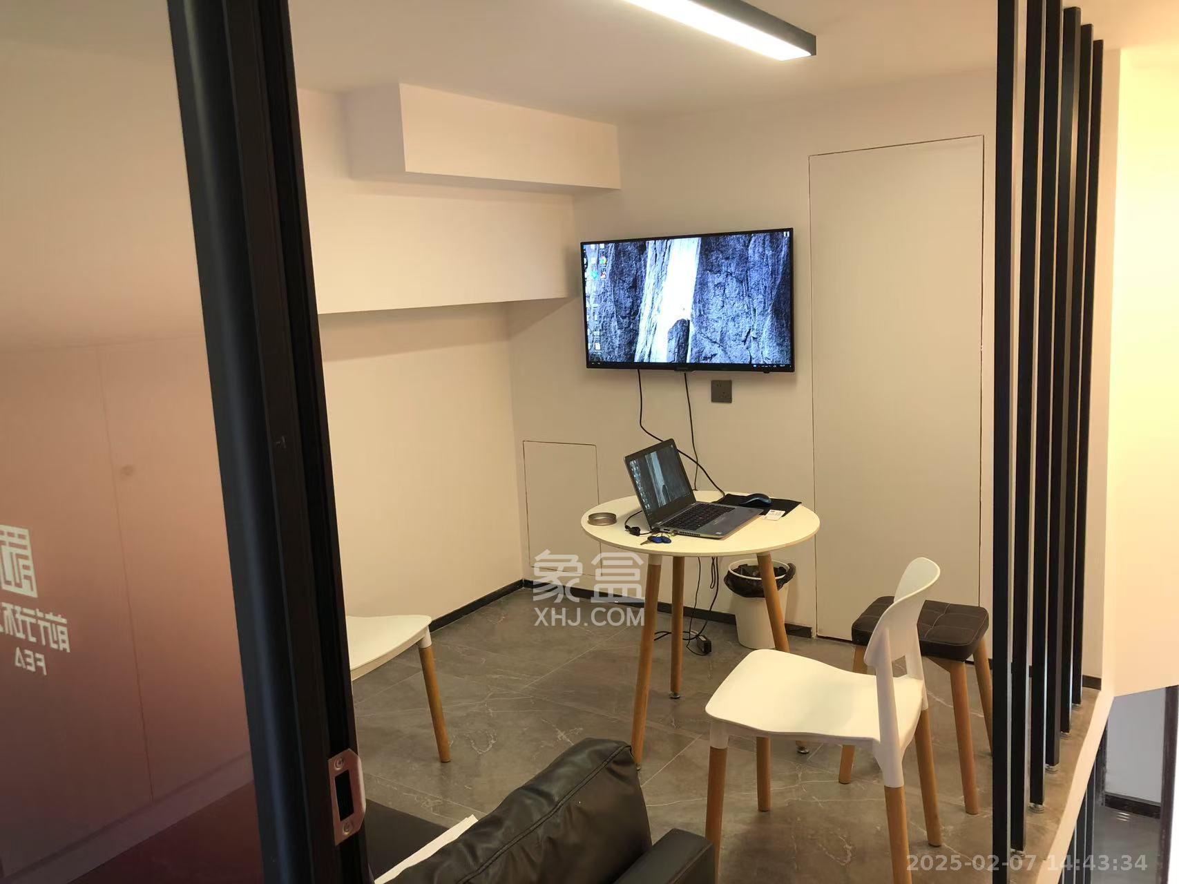 新长海D1站 1室1厅1卫 1600.0元/月 新长海D1站 1室1厅1卫 1600.0元/月室内图