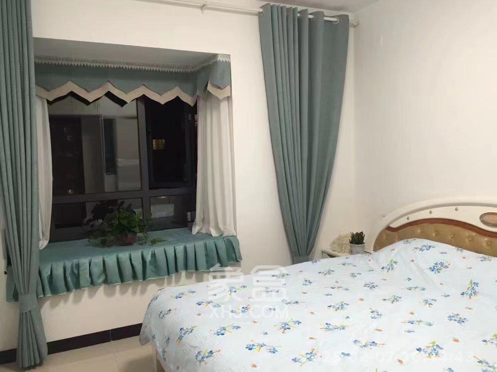 中建芙蓉嘉苑  3室2厅2卫   2800.00元/月室内图
