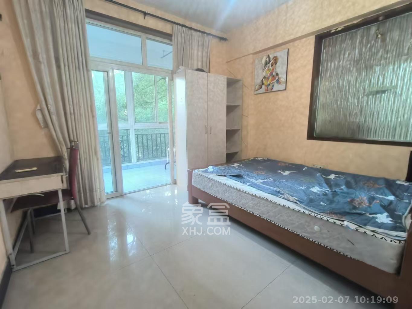 圣爵菲斯 2室2厅1卫 1800.0元/月 圣爵菲斯 2室2厅1卫 1800.0元/月室内图