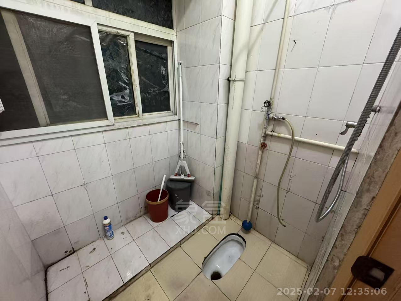 金桂小区曹一二三村 2室1厅1卫 800.0元/月 金桂小区曹一二三村 2室1厅1卫 800.0元/月室内图